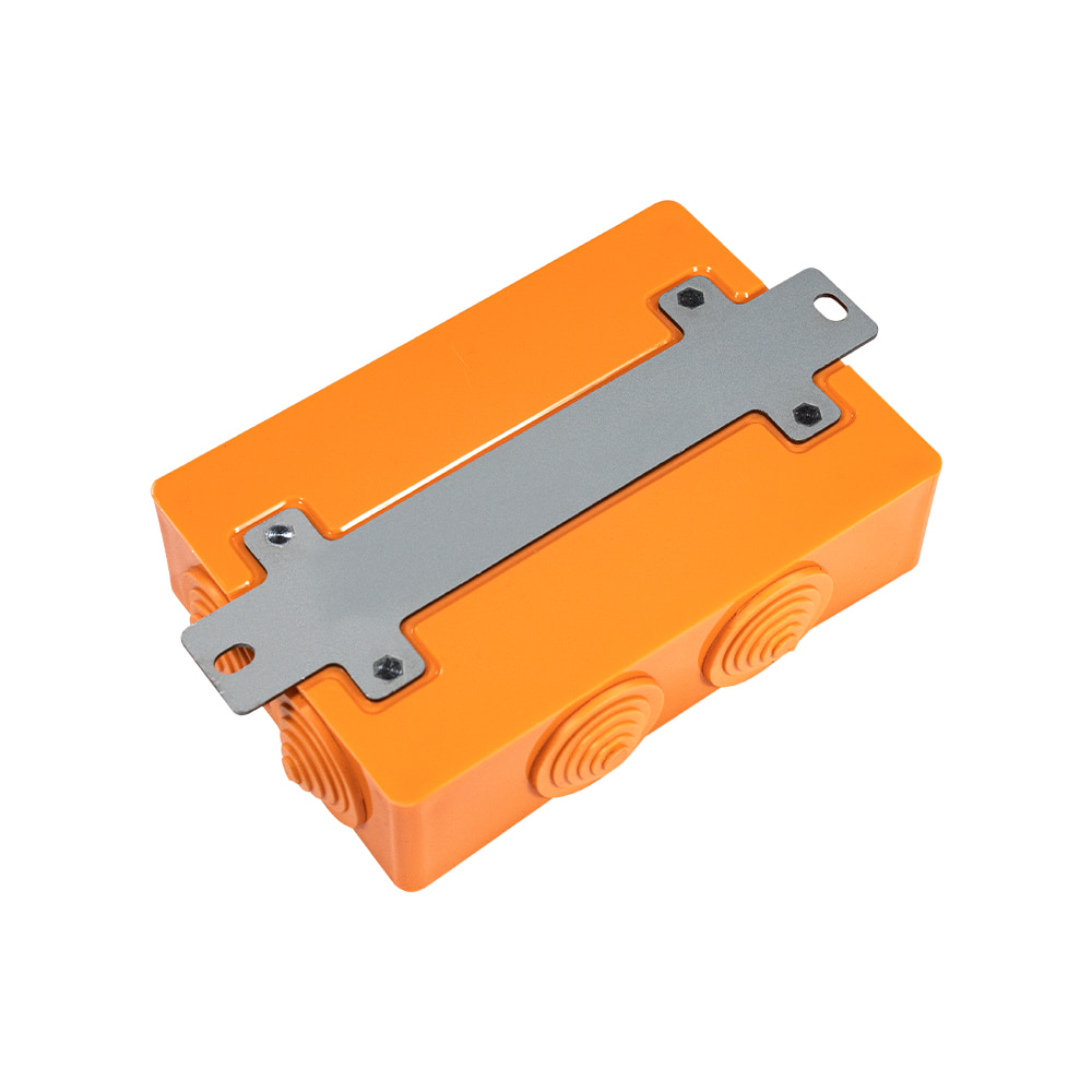 Вогнестійка коробка TFB-155P 6x5,8 TRINIX Вогнестійка коробка TFB-155P 6x5,8 TRINIX